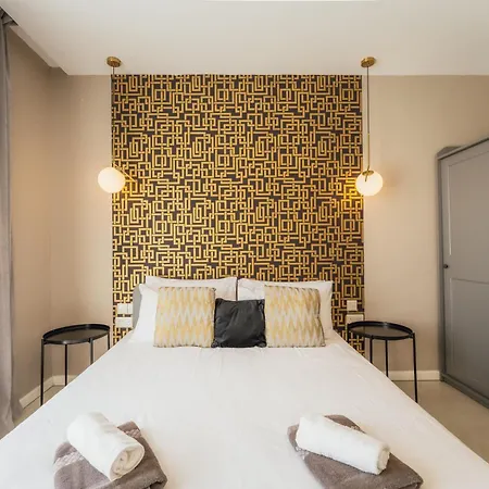 Luxury Penthouse Jacuzzi, Bbq Terrace & Pool Table Apartment Xaghra
